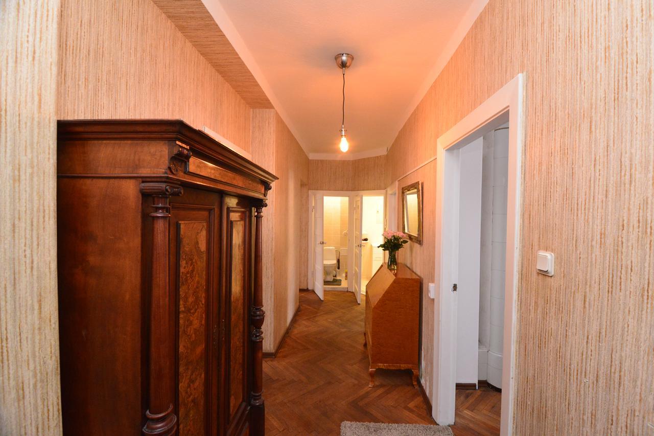Beatrises Apartamenti Apartment Riga Exterior photo
